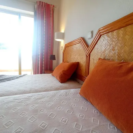 Apartment Clube Da Rocha 120 By Sweet